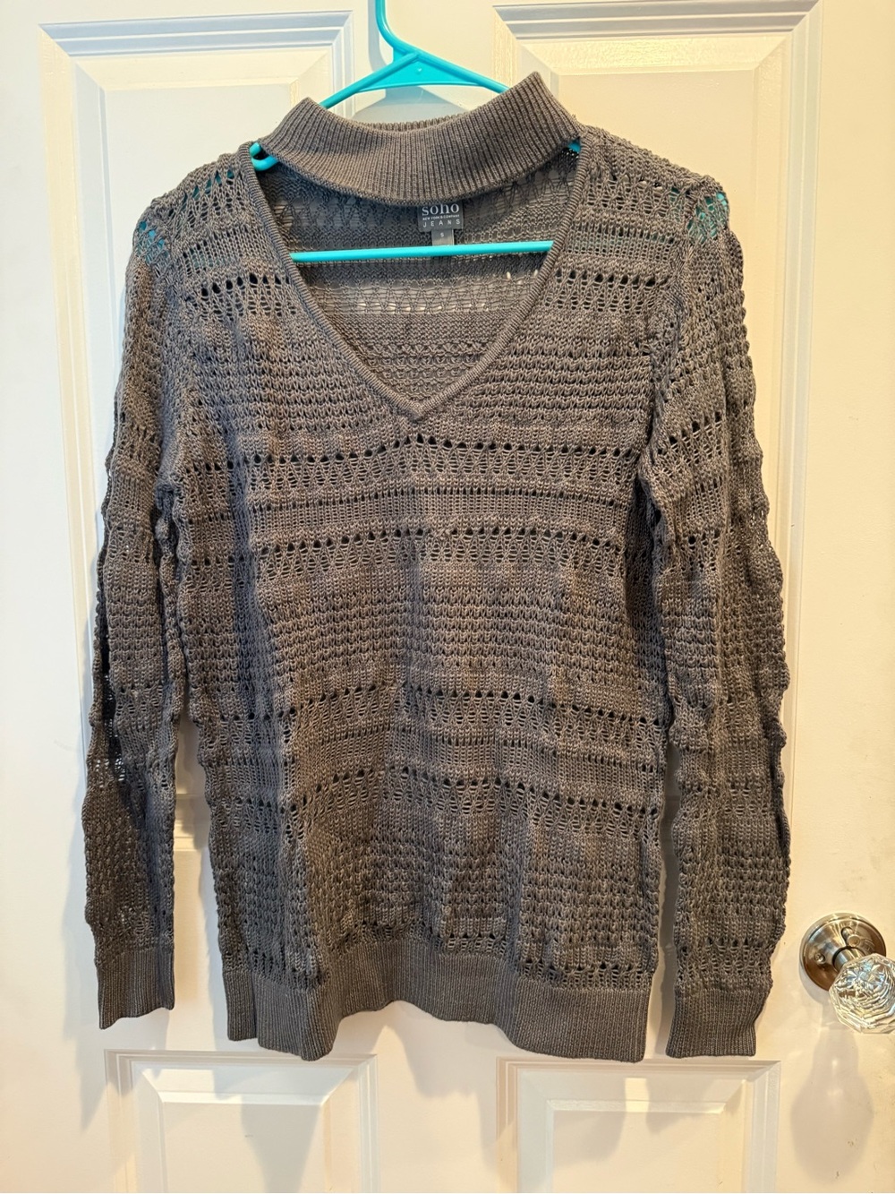 New York & Company Sweater, Size Small, Great Condition!